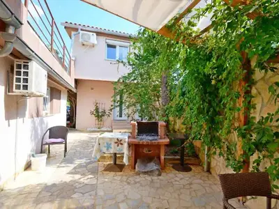 Ferienwohnung für 2 Personen (22 m²) in Krk 3/10