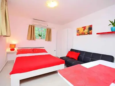 Ferienwohnung für 2 Personen (22 m²) in Krk 6/10