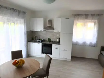 Ferienwohnung für 3 Personen (55 m²) in Krk 9/10