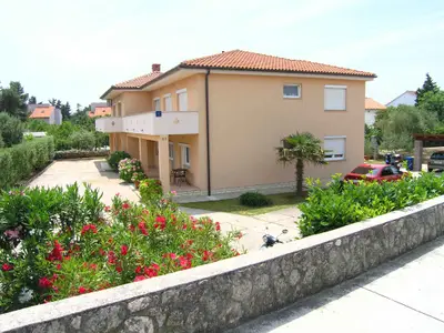 Ferienwohnung für 3 Personen (40 m²) in Krk 1/10