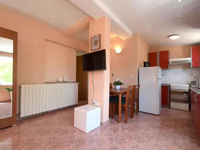Ferienwohnung für 3 Personen (40 m²) in Krk 6/10