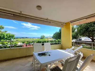 Ferienwohnung für 4 Personen (40 m²) in Krk 2/10