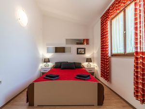 23934391-Ferienwohnung-5-Krnica-300x225-4