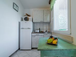 18555681-Ferienwohnung-5-Krnica-300x225-5