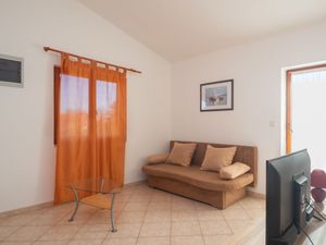 23854863-Ferienwohnung-4-Krnica-300x225-4