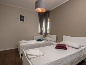 23845978-Ferienwohnung-8-Krnica-300x225-3