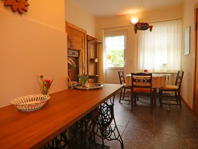 DiningRoom