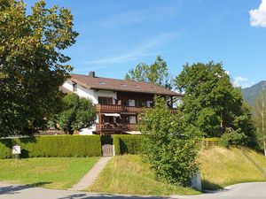 21653369-Ferienwohnung-4-Krün-300x225-3