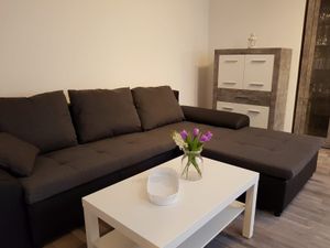 23882489-Ferienwohnung-4-Krummhörn-300x225-0