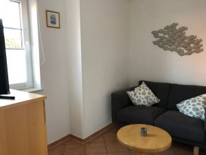 23824785-Ferienwohnung-2-Krummhörn-300x225-1