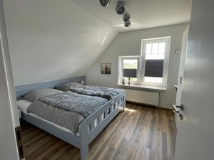 23824800-Ferienwohnung-4-Krummhörn-300x225-3