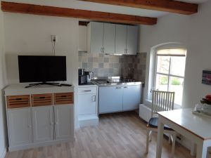 23984951-Ferienwohnung-2-Krummhörn-300x225-2