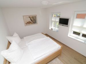 22244571-Ferienwohnung-2-Krummhörn Greetsiel-300x225-5