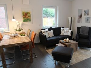 23953087-Ferienwohnung-4-Krummhörn Greetsiel-300x225-1