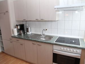 23953169-Ferienwohnung-4-Krummhörn Uttum-300x225-4