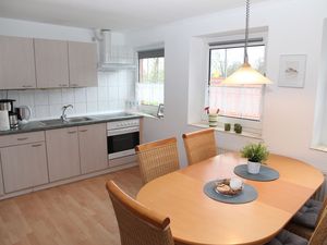 23953169-Ferienwohnung-4-Krummhörn Uttum-300x225-1