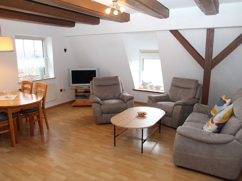 23953160-Ferienwohnung-4-Krummhörn Uttum-800x600-1