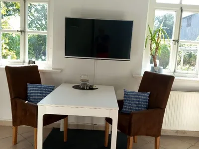 Ferienwohnung für 2 Personen (25 m²) in Krummhörn 1/10