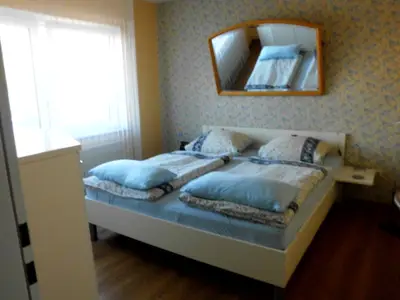 Ferienwohnung für 4 Personen (65 m²) in Krummhörn 6/10