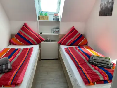 Ferienwohnung für 5 Personen (75 m²) in Krummhörn 7/10