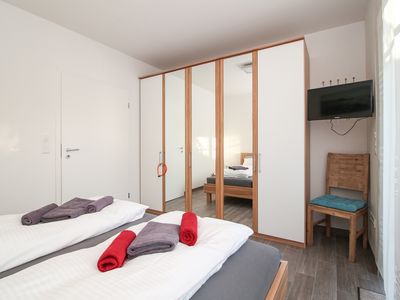 Ferienwohnung für 2 Personen (65 m²) in Krummhörn Greetsiel 9/10