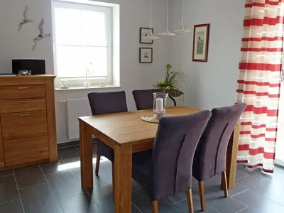 Ferienwohnung für 4 Personen (78 m²) in Krummhörn Greetsiel 8/10