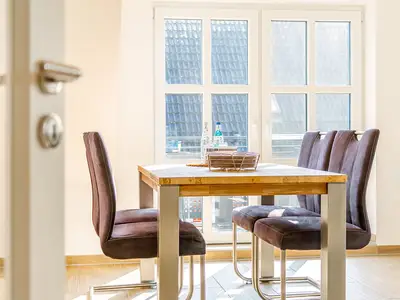 Ferienwohnung für 2 Personen (65 m²) in Krummhörn Greetsiel 9/10