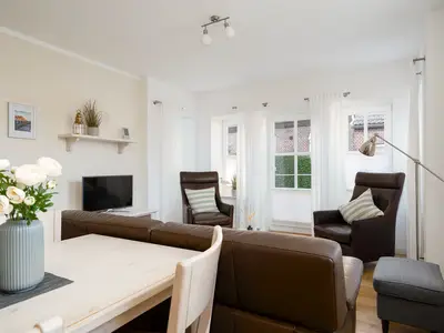 Ferienwohnung für 3 Personen (65 m²) in Krummhörn Greetsiel 9/10