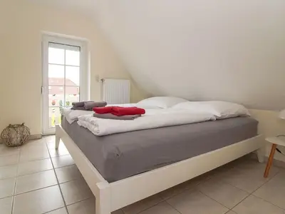 Ferienwohnung für 4 Personen (75 m²) in Krummhörn Greetsiel 9/10