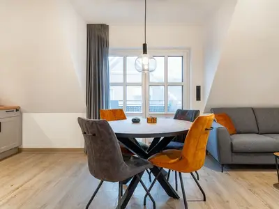 Ferienwohnung für 4 Personen (65 m²) in Krummhörn Greetsiel 8/10