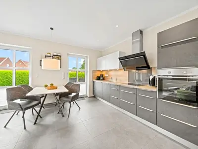 Ferienwohnung für 4 Personen (75 m²) in Krummhörn Greetsiel 8/10