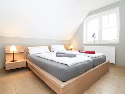 Ferienwohnung für 4 Personen (80 m²) in Krummhörn Greetsiel 8/10