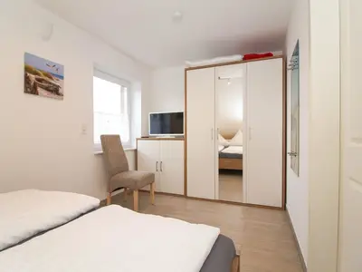 Ferienwohnung für 2 Personen (40 m²) in Krummhörn Greetsiel 7/9
