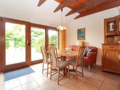 Ferienwohnung für 4 Personen (50 m²) in Krummhörn Greetsiel 3/10