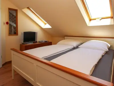 Ferienwohnung für 4 Personen (50 m²) in Krummhörn Greetsiel 9/10