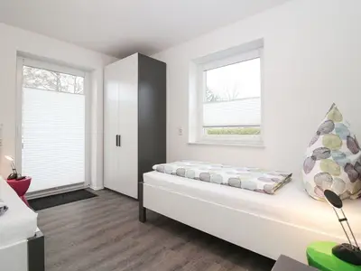Ferienwohnung für 4 Personen (65 m²) in Krummhörn Greetsiel 9/10