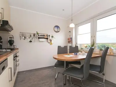 Ferienwohnung für 5 Personen (75 m²) in Krummhörn Greetsiel 8/10