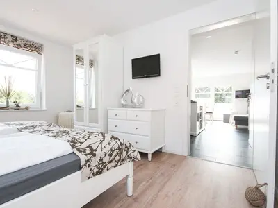 Ferienwohnung für 4 Personen (50 m²) in Krummhörn Greetsiel 9/10