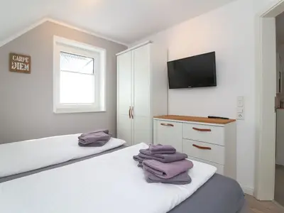 Ferienwohnung für 5 Personen (70 m²) in Krummhörn Greetsiel 9/10