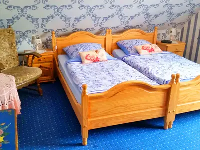 Schlafzimmer 01