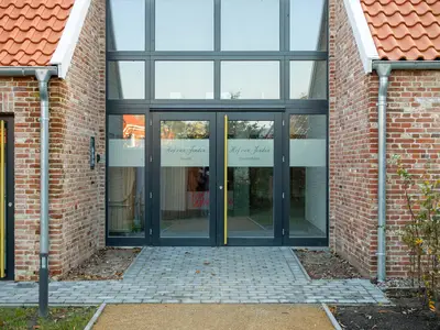Rysum aussen4