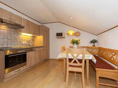 Ferienwohnung für 2 Personen (40 m²) in Krün 8/9