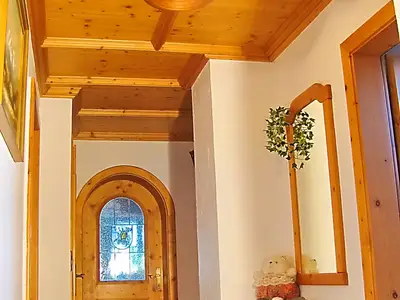 Flur in Wohnung Zugspitze