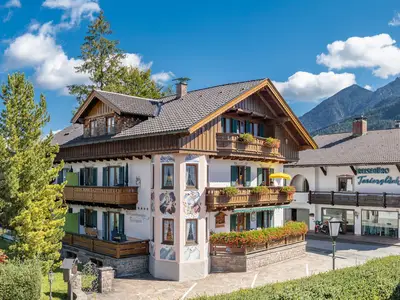 Ferienglück Haus - Sommer West Hausansicht-Ferienw