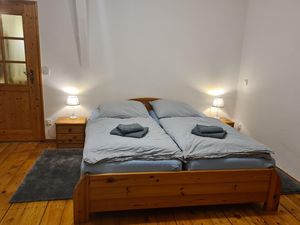 24020379-Ferienwohnung-2-Krusenhagen-300x225-4