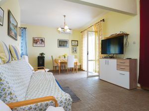 23740476-Ferienwohnung-6-Kruševo-300x225-1