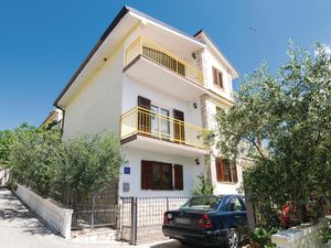 23740476-Ferienwohnung-6-Kruševo-300x225-3