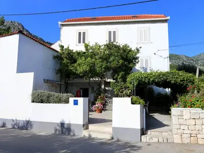 Ferienwohnung für 3 Personen in Kučište 2/10