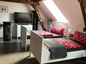 23523666-Ferienwohnung-3-Kürten-300x225-1