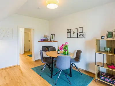 DiningRoom